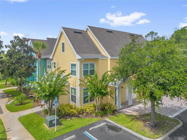 5008 Mangrove Alley 204, KISSIMMEE
