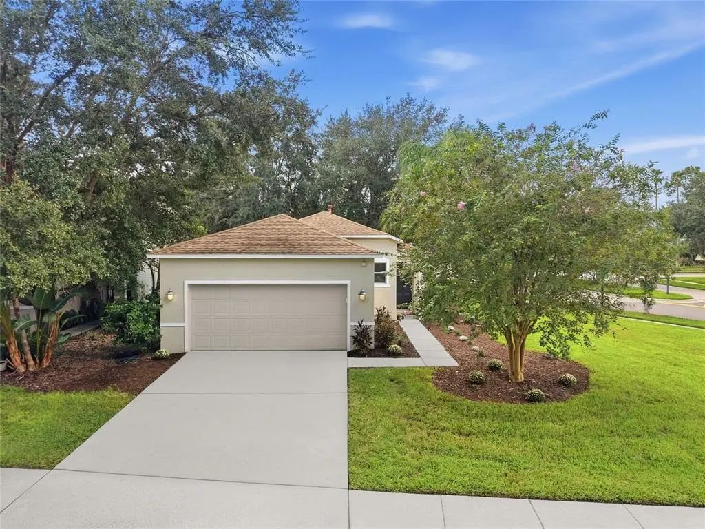 2306 Spring Hollow Loop, WESLEY CHAPEL