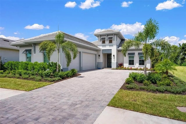 8352 Sea Glass Court, SARASOTA