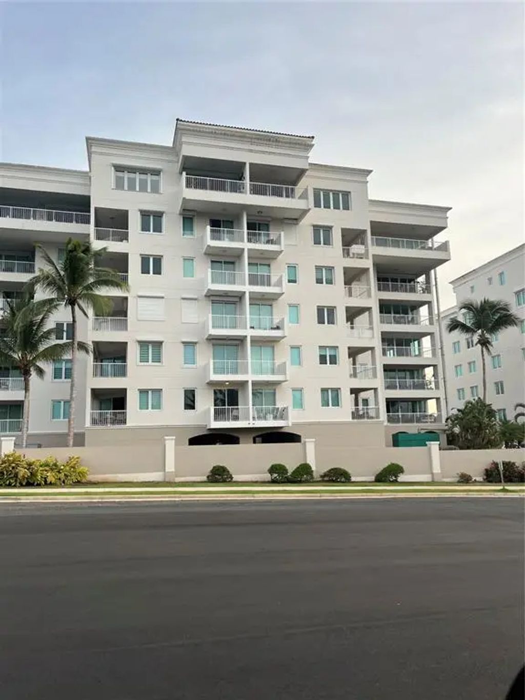 Calle Olivine 83 Treasure Point 323, VEGA ALTA
