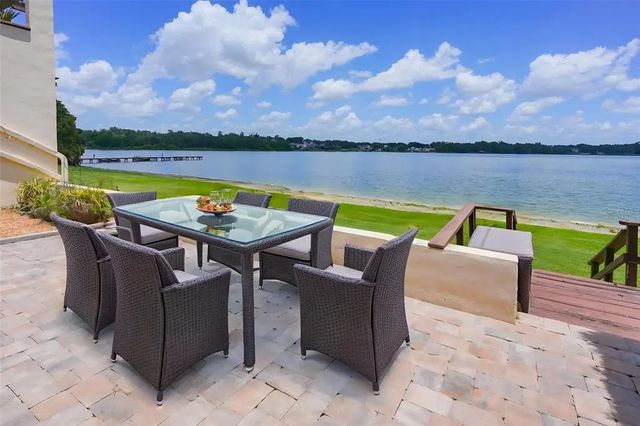 9 Casa Loma Way 9, LAKELAND