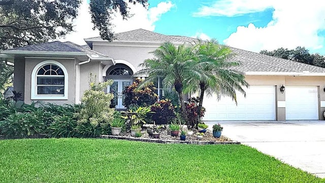 17270 Raintree Road, LUTZ