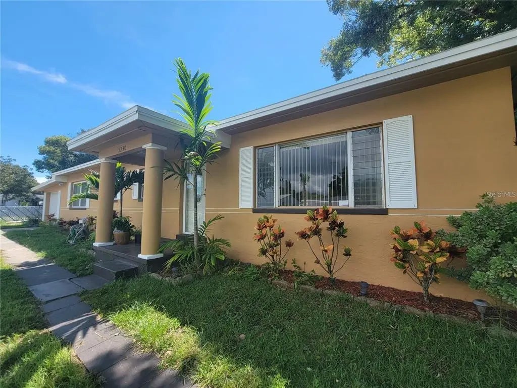 5230 11th Avenue S, GULFPORT