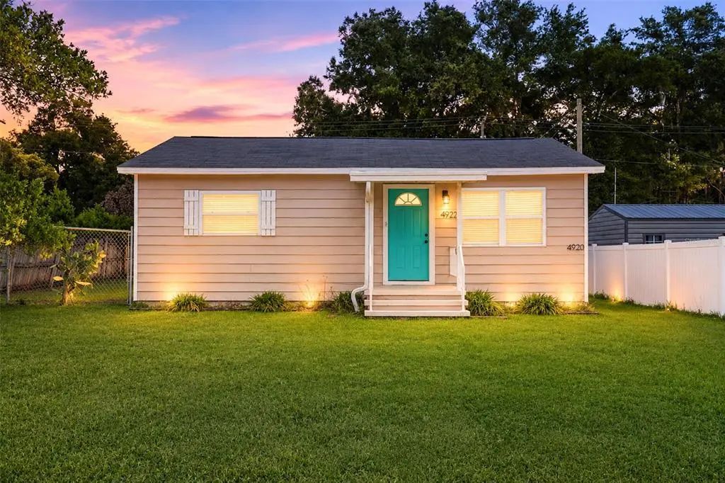 4920 17th Street, ZEPHYRHILLS