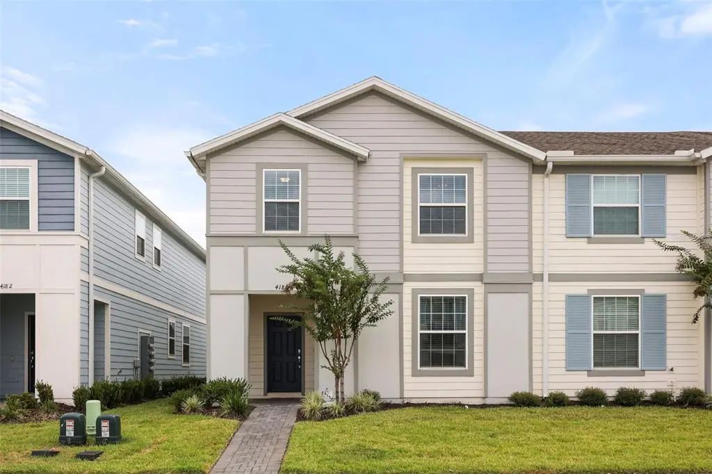 4186 Lana Avenue, DAVENPORT
