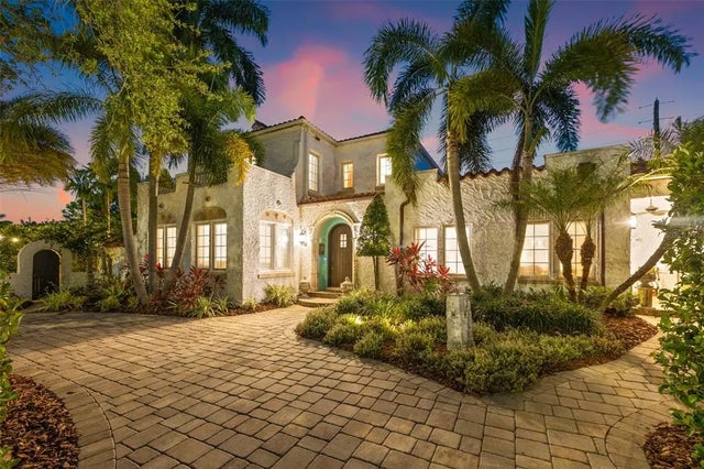 356 22nd Avenue Ne, ST PETERSBURG