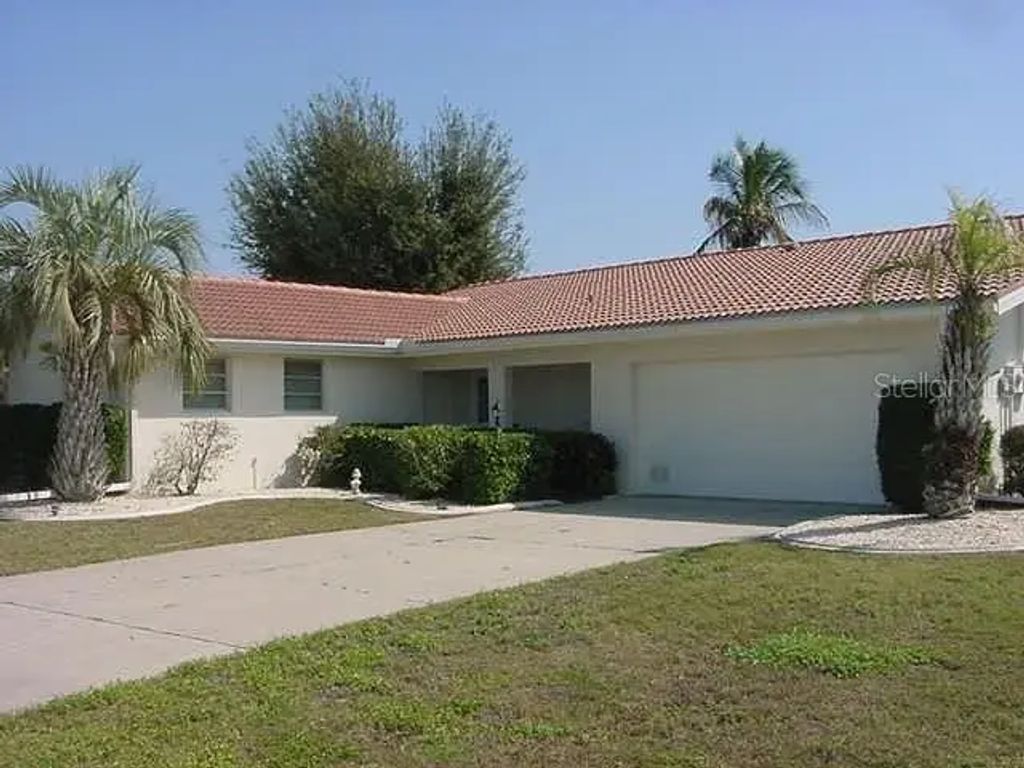 910 Santa Brigida Court, PUNTA GORDA