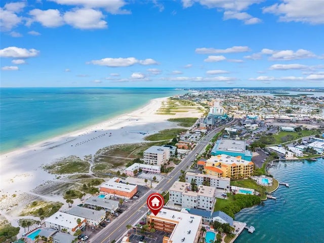 10265 Gulf Boulevard A-301, ST PETERSBURG