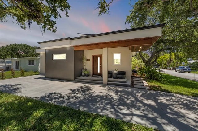 3211 Saxon Drive, NEW SMYRNA BEACH