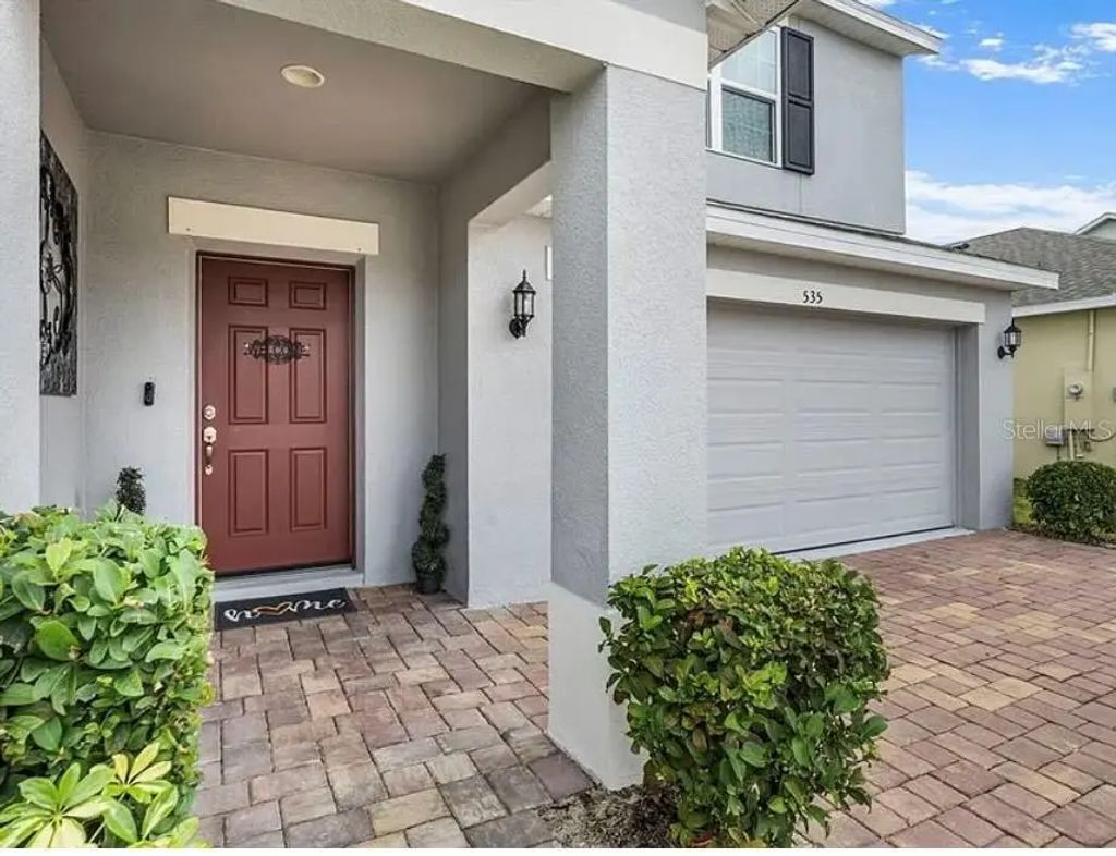 535 Darshire Avenue, EUSTIS