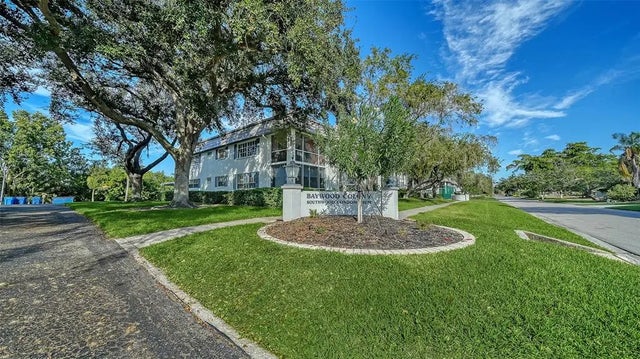 1701 Southwood Street 1701, SARASOTA
