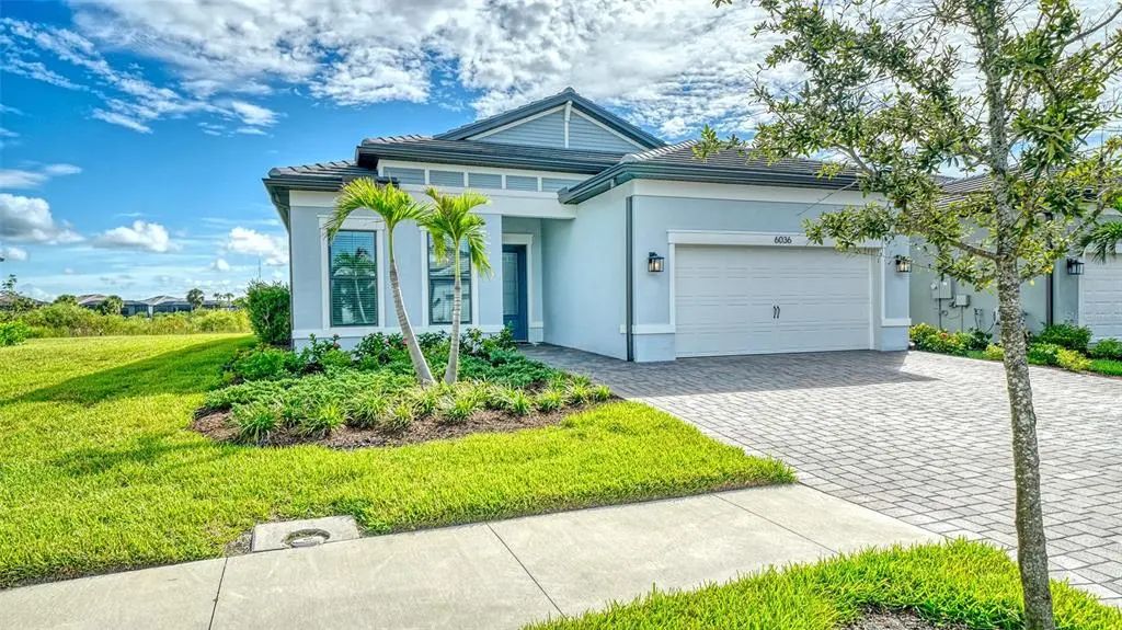 6036 Silver Grass Court, NOKOMIS