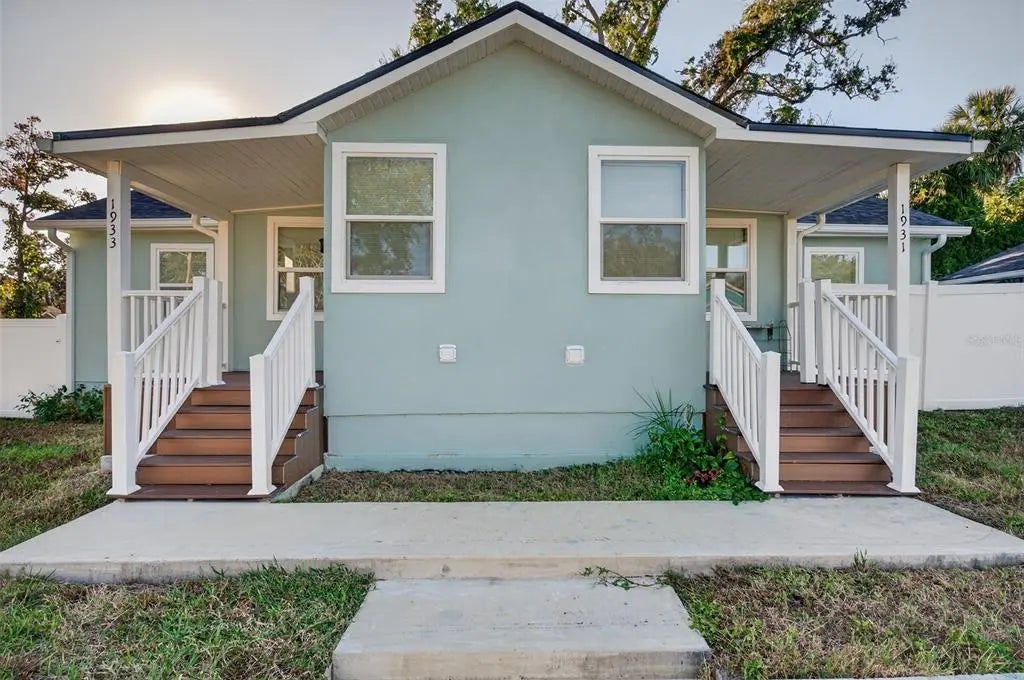 1933 10th Street S, ST PETERSBURG