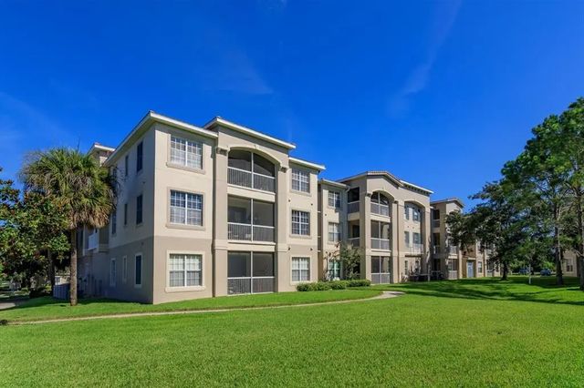 3001 Laurel Run Lane 206, KISSIMMEE