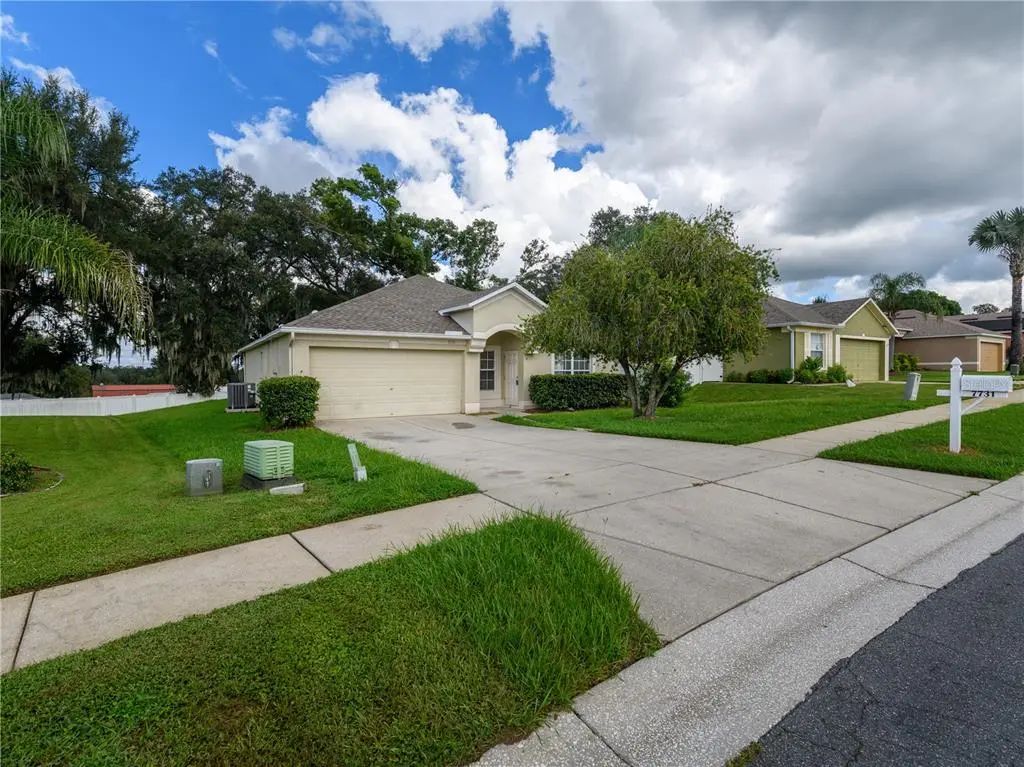7731 Merchantville Circle, ZEPHYRHILLS