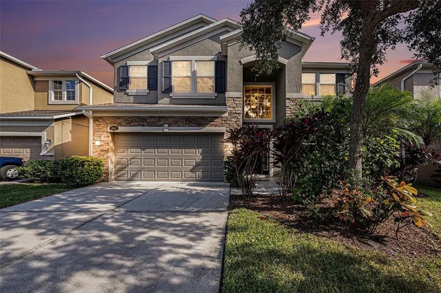 10661 Pictorial Park Drive, TAMPA