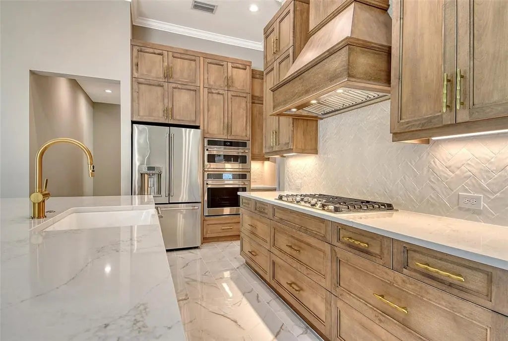 Gulf Shores Realty: 5 333a3214f04caf154f6deb9689354091 l