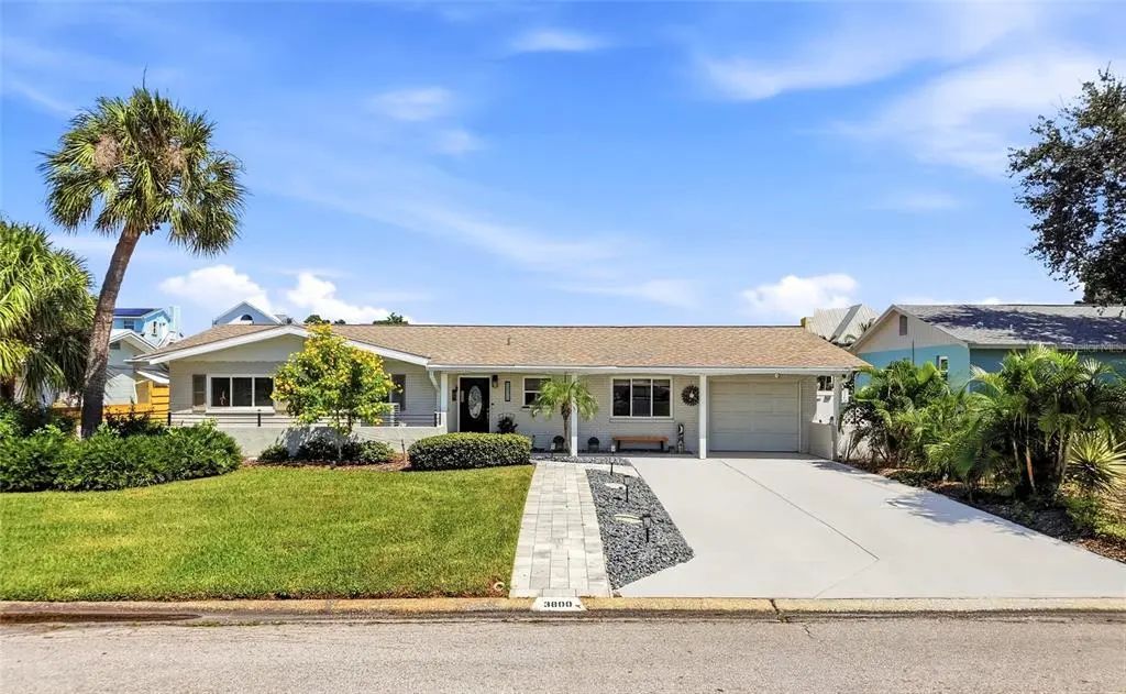 3800 Beach Drive Se, ST. PETERSBURG