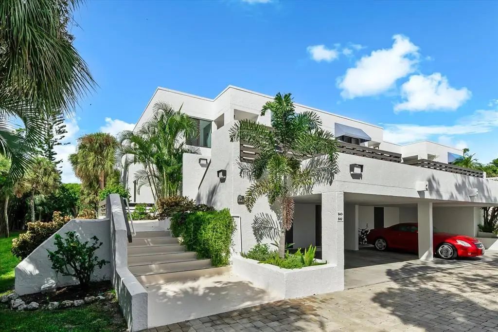 843 Bayport Way 843, LONGBOAT KEY