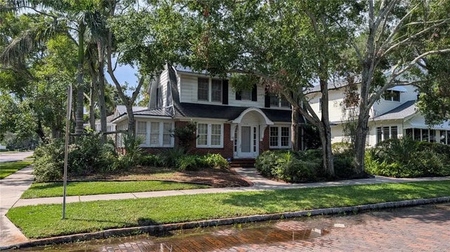 456 17th Avenue Ne, ST PETERSBURG