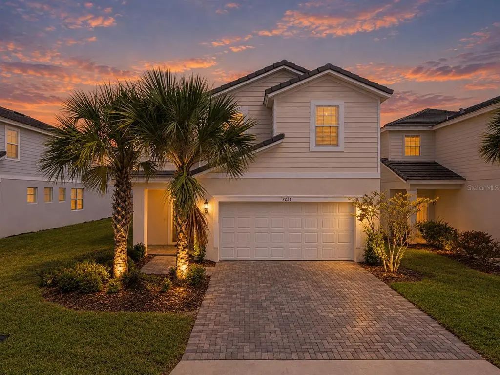 7251 Oakmoss Loop, DAVENPORT