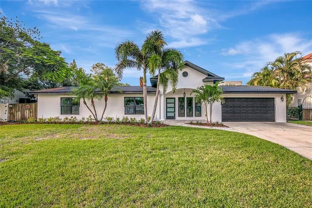 4803 W Longfellow Avenue, TAMPA