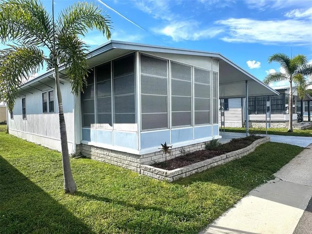 34244 Canal Drive N, PINELLAS PARK