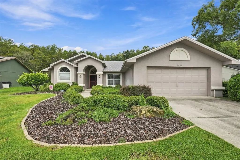 8657 Cypress Lakes Boulevard, NEW PORT RICHEY