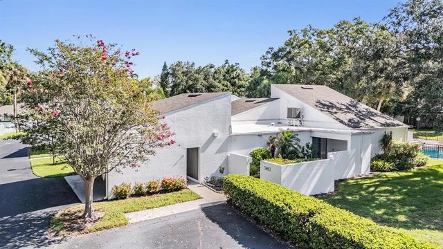 14215 Cypress Circle, TAMPA