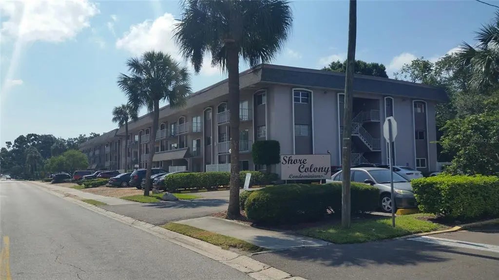 4606 W Gray Street 110, TAMPA