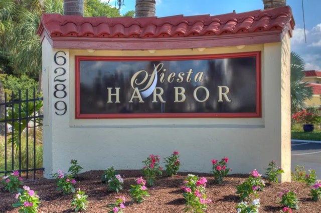 1250 N Portofino Drive 107mar, SARASOTA