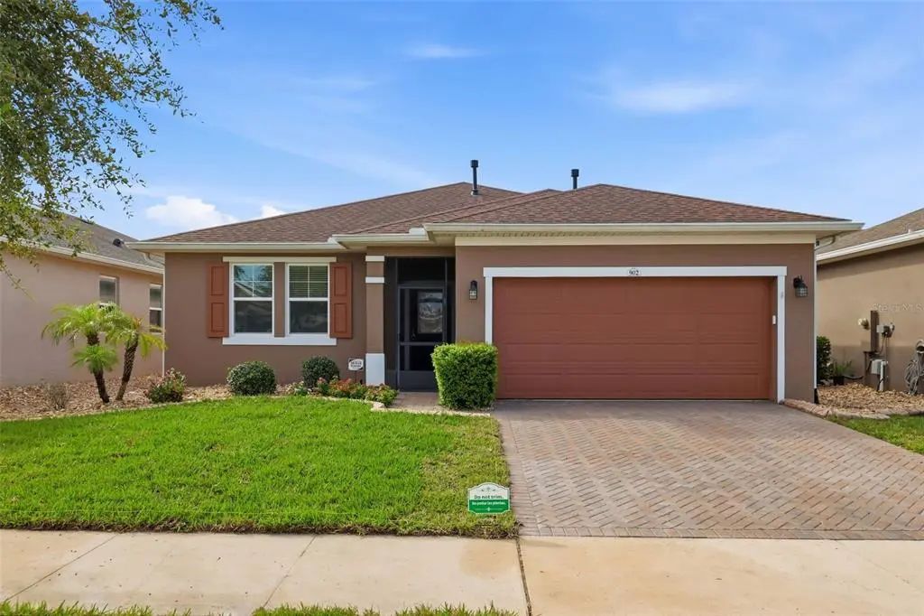 902 Tidal Pond Drive, GROVELAND