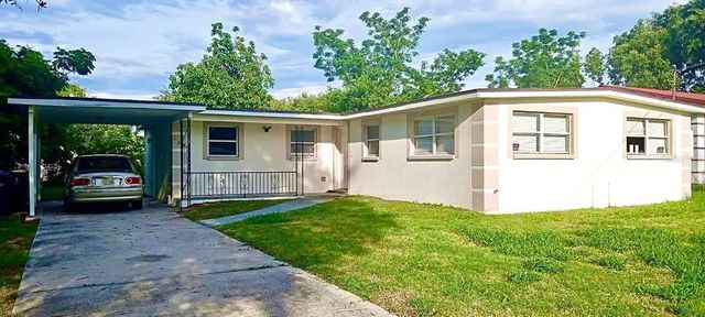 108 Edgewater Drive, WINTER HAVEN