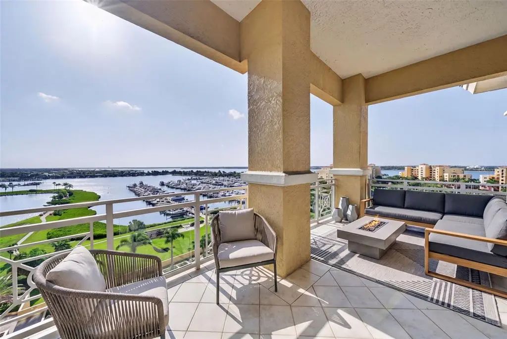 130 Riviera Dunes Way 703, PALMETTO
