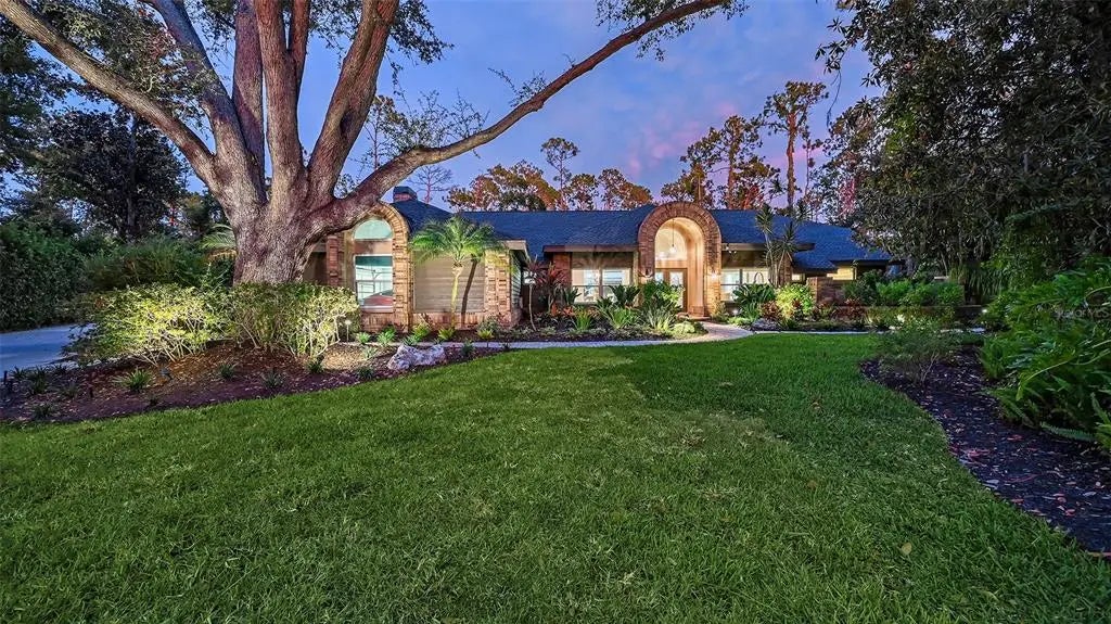 7729 Red Cedar Lane, SARASOTA