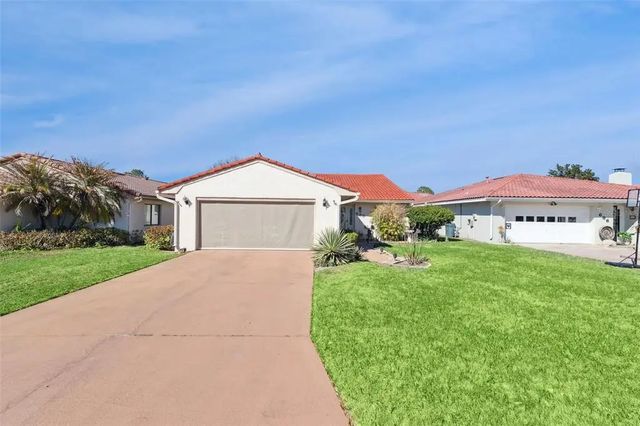 688 Augusta Road, WINTER HAVEN