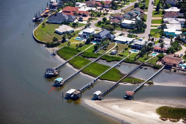 8 Richmond Drive, NEW SMYRNA BEACH