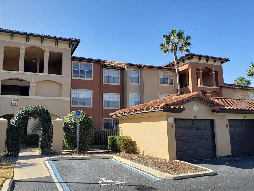 5500 Metrowest Boulevard 14-111, ORLANDO