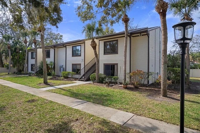 314 Moorings Cove Drive, TARPON SPRINGS