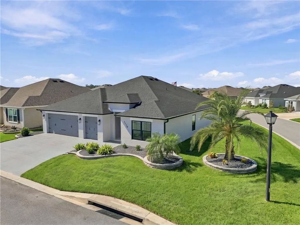 7528 Daniel Collins Court, THE VILLAGES