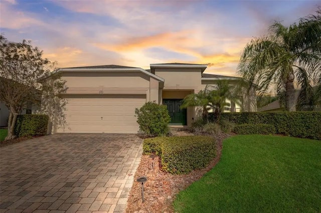 523 Balmoral Drive, DAVENPORT