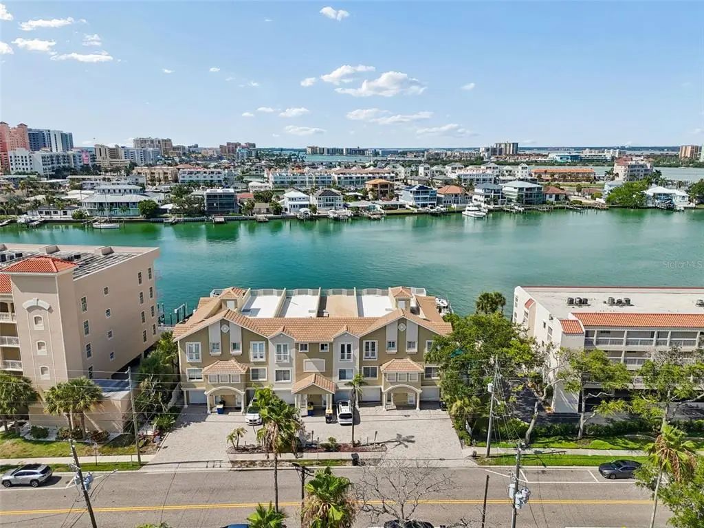 620 Bayway Boulevard 5, CLEARWATER BEACH