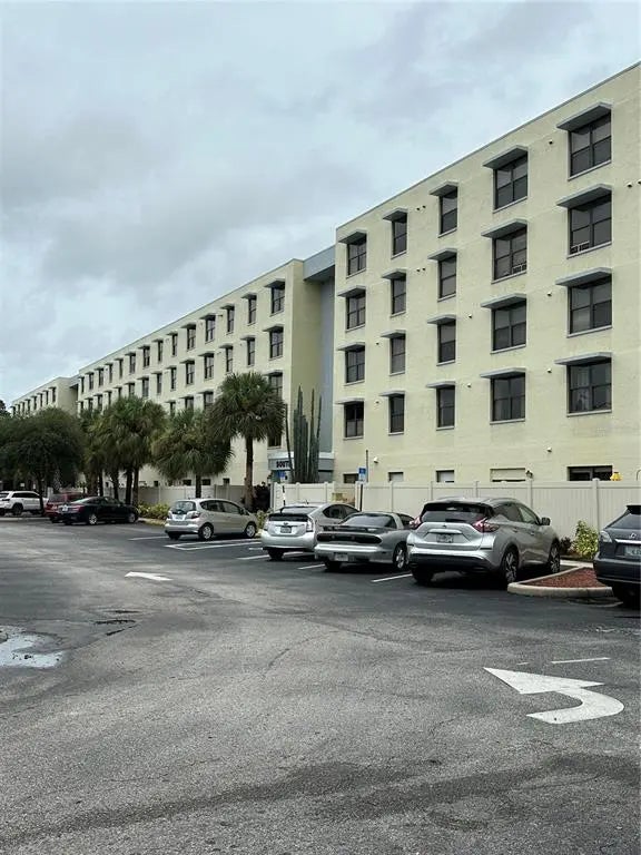 701 S Madison Avenue 405, CLEARWATER