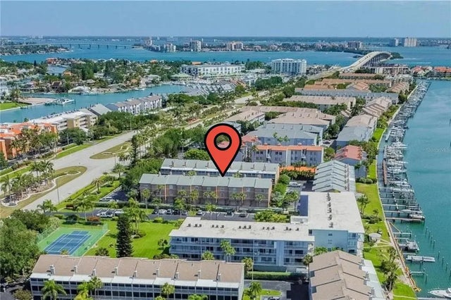 637 Pinellas Bayway S 204, TIERRA VERDE