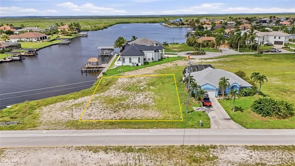 932 Old Burnt Store Road N, CAPE CORAL