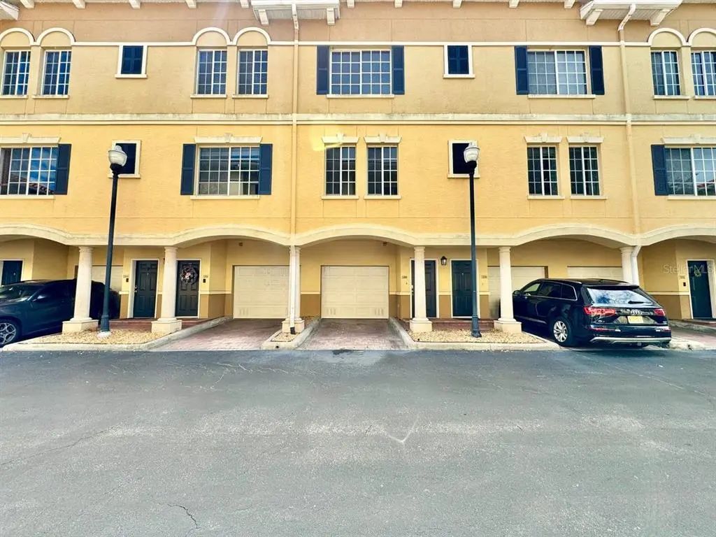 5208 Hampton Beach Place, TAMPA