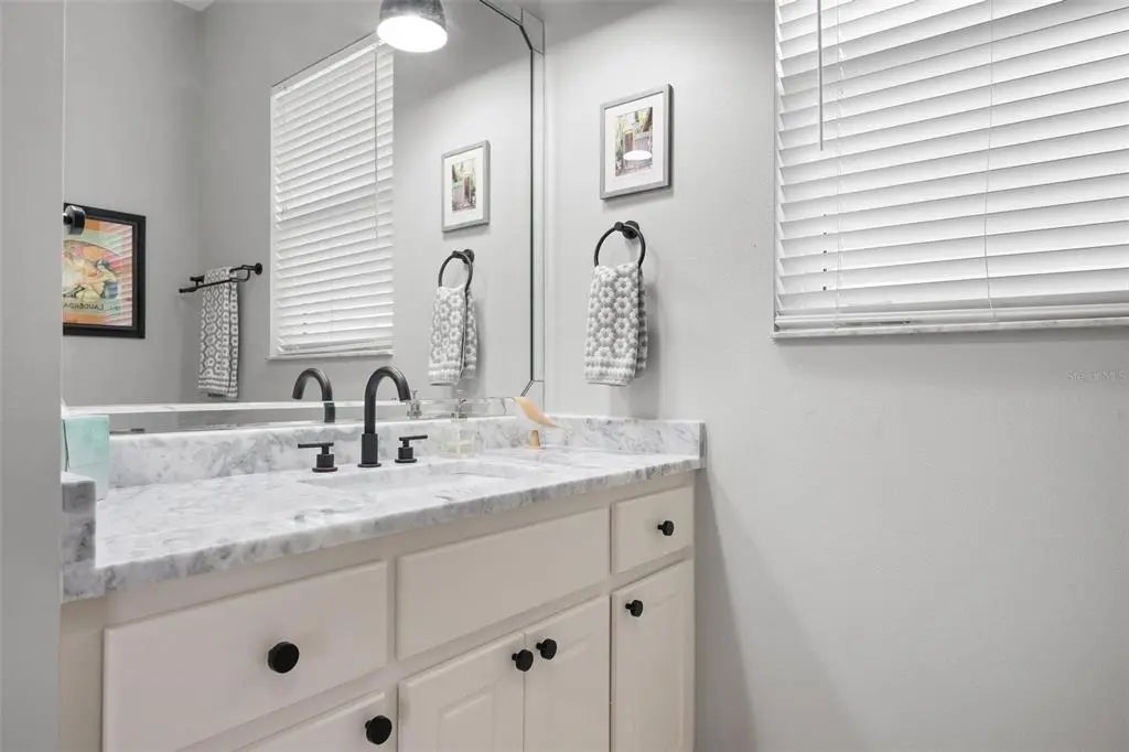 Gulf Shores Realty: 51 8a7117bbd130da58127cff4af809fc48 l