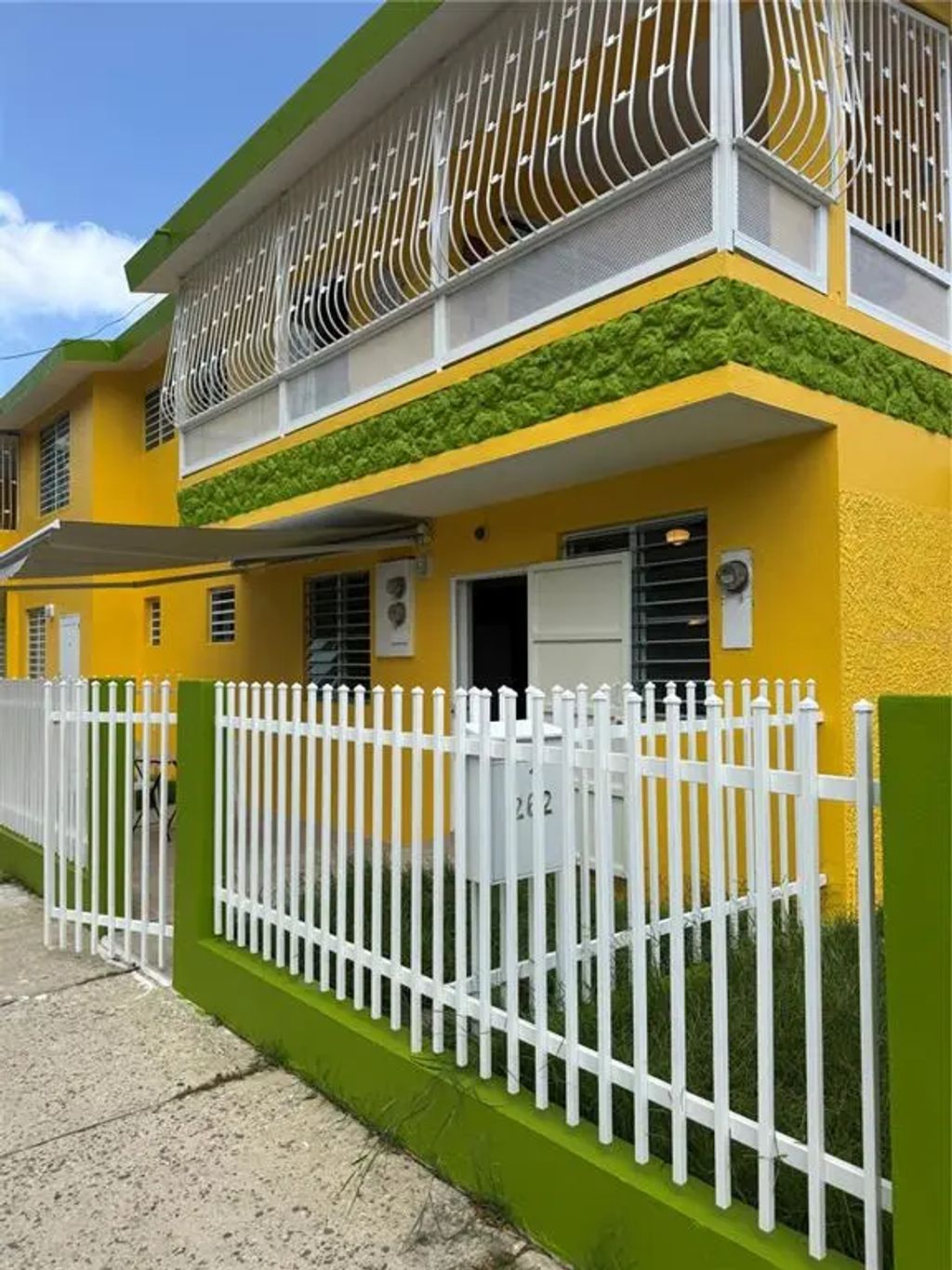 262 Calle Betances, AGUADILLA