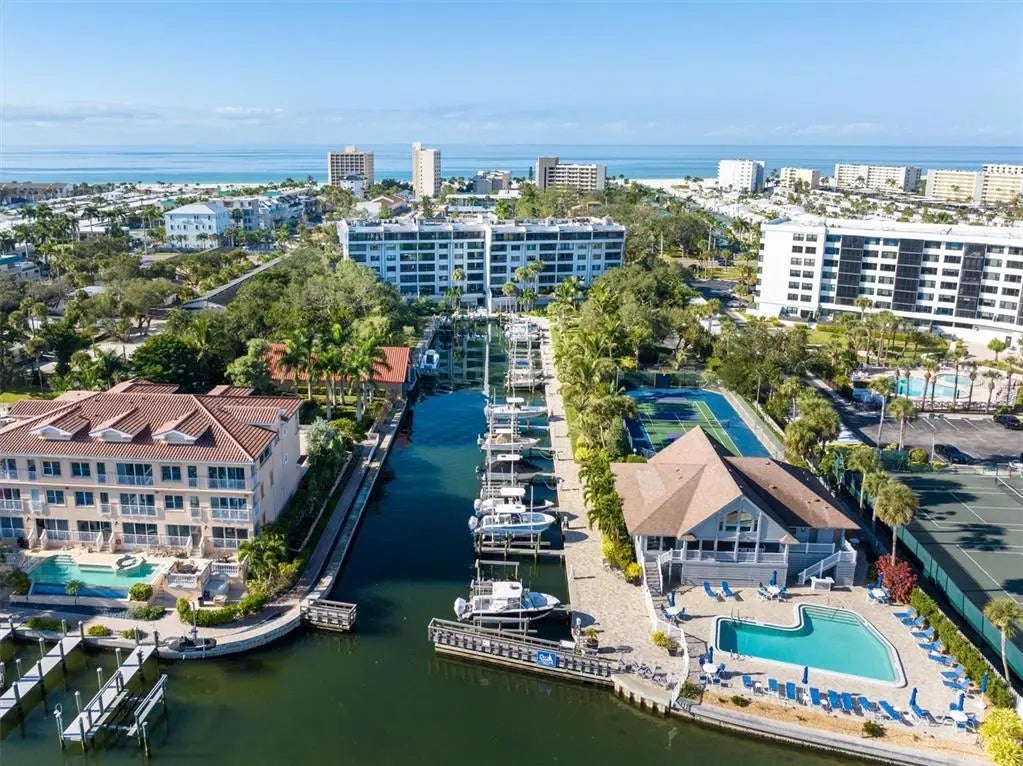 5911 Midnight Pass Road 206