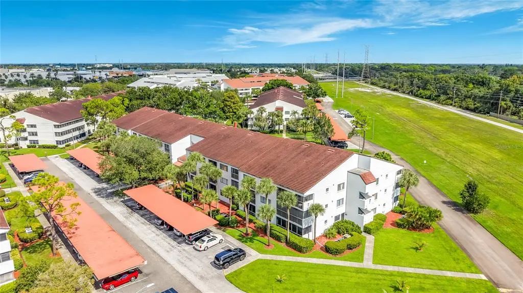 2593 Countryside Boulevard 7307, CLEARWATER